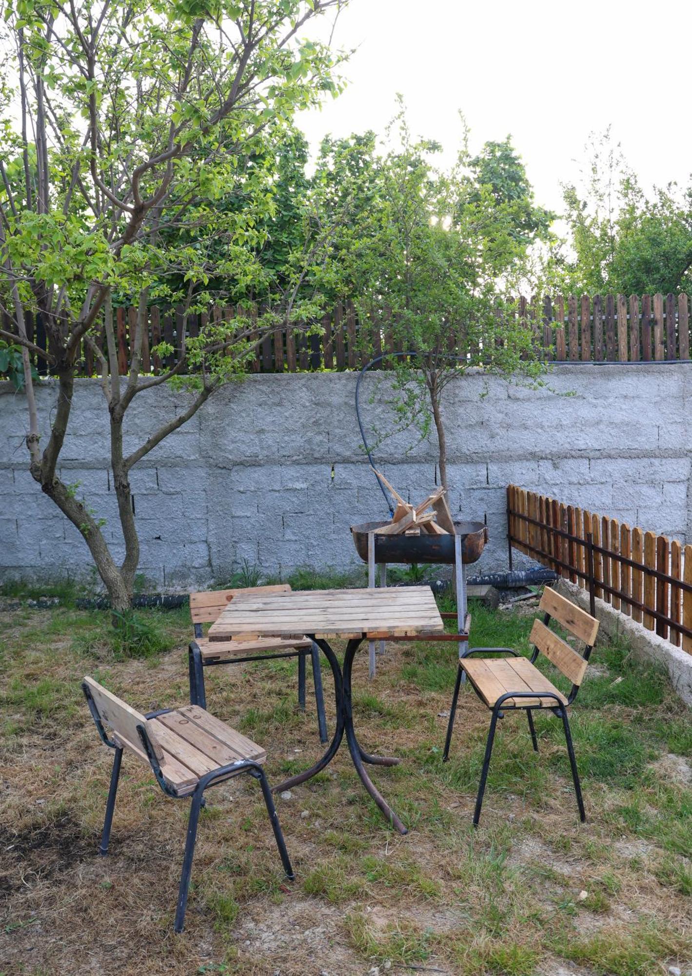 Olive Oasis Studio Berat Esterno foto