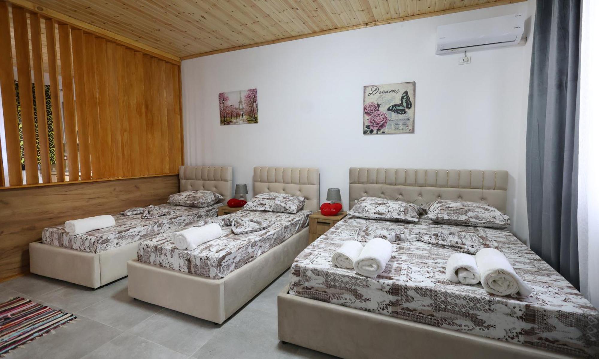 Olive Oasis Studio Berat Esterno foto