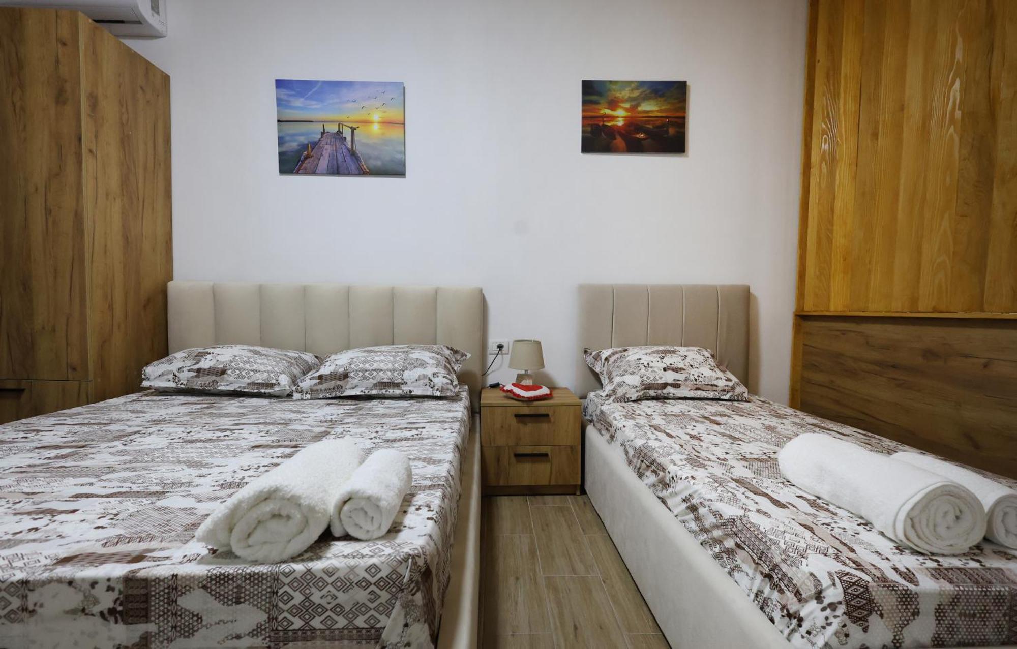 Olive Oasis Studio Berat Esterno foto