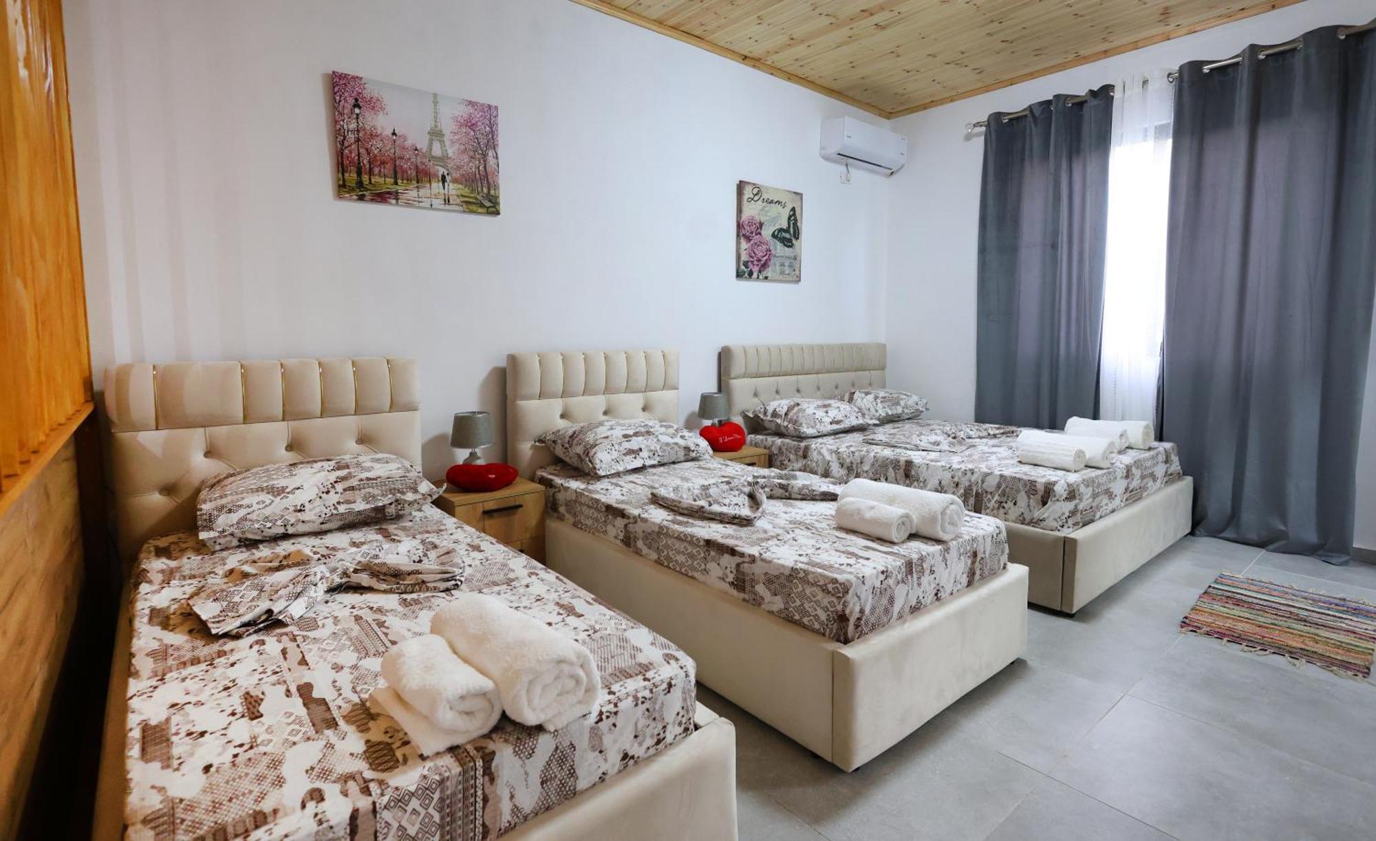 Olive Oasis Studio Berat Esterno foto